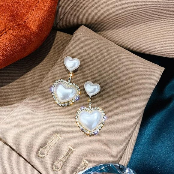 Heart Rhinstone Earrings For Wedding Party, Prom, Homecoming, Special Occasion - Picture 1 of 3